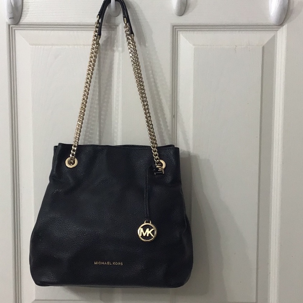 Michael Kors Black Pebbled Leather Medium Shoulder Bag w/ Magnetic Closure